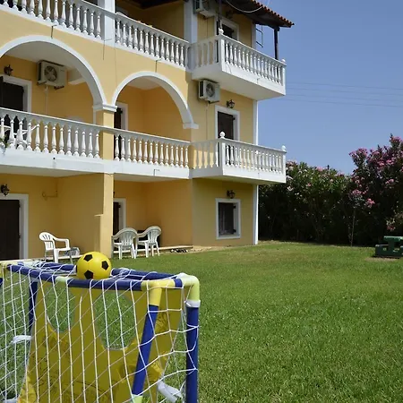 Studios Petra 3* Кипсели